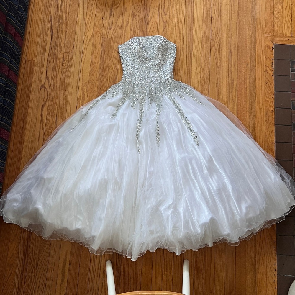 Vintage Strapless Sequined Tulle Ball Gown Princess Fairy Formal Dress Size 4